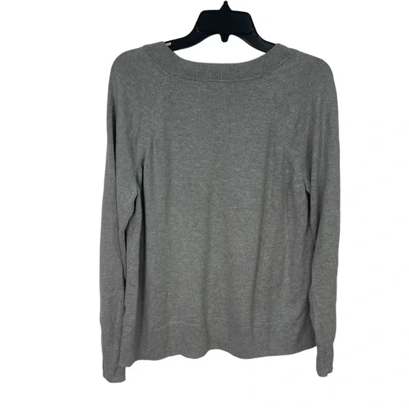 Banana Republic mens sweater medium V-neck pullover long sleeve sweater gray Top - Picture 2 of 9